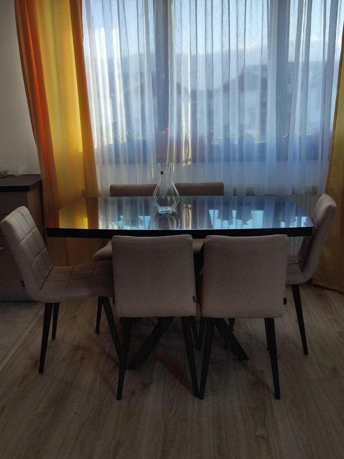 Marina'S House Apartment Ghimbav Екстериор снимка